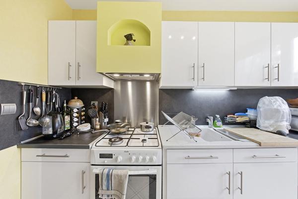 Joli T3 de 63m2 à vendre EN VIAGER dans résidence avec ascenseur, balcon et vue dégagée.