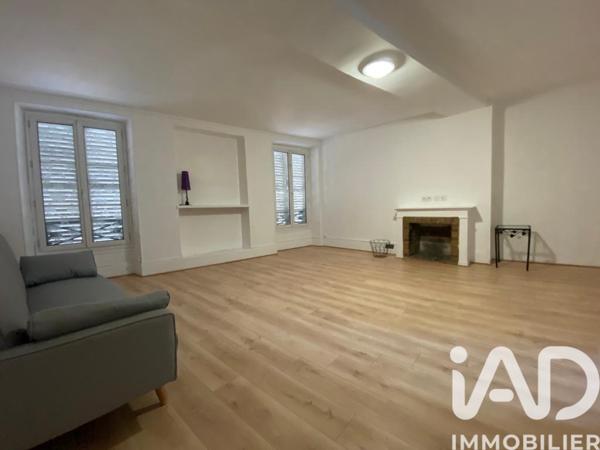 Immeuble à vendre 244 m² Le Malesherbois