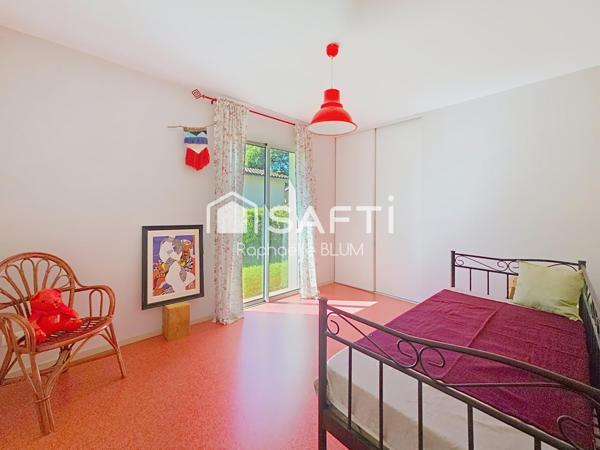 Belle contemporaine dans secteur prisé.