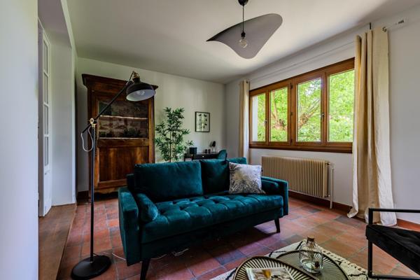 Une parenthèse de quiétude, à deux pas du  cœur de ville et des transports (Tram D et Ligne de bus 2)