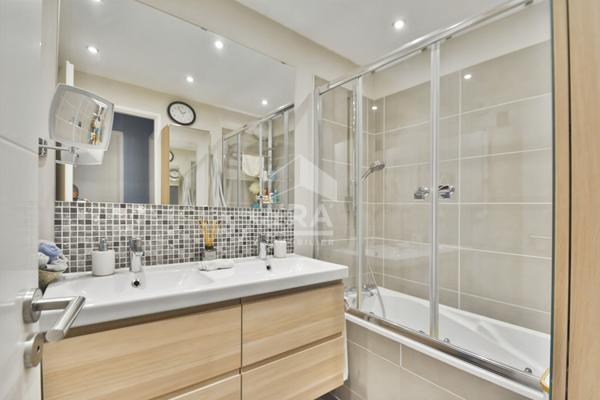 Appartement Boulogne Billancourt 3 pièce(s) 69 m2, Terrasse, Parking