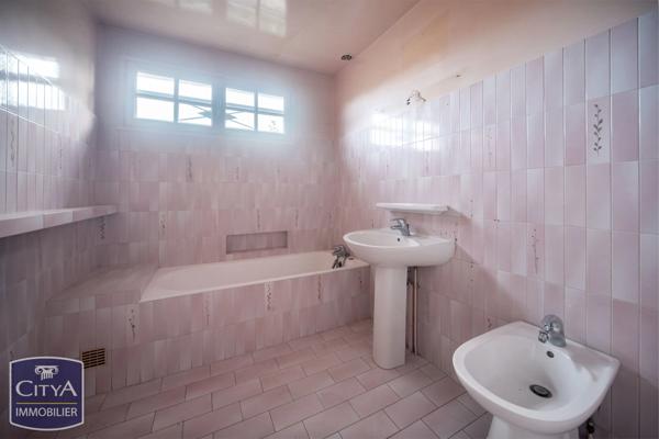 Maison à vendre 5 pièces 102m² Mâcon (71000)