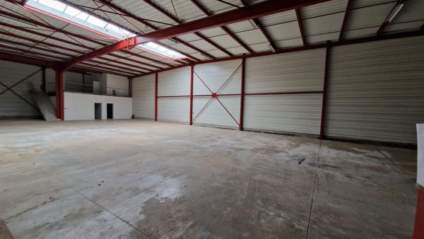 Entrepôt / local industriel Besancon 475 m2