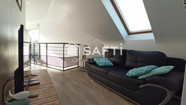 Jolie maison moderne à proximité directe de la mer...