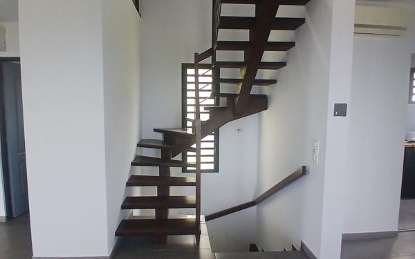 Maison à vendre    4 pièces • 106 m2 Petite-Île