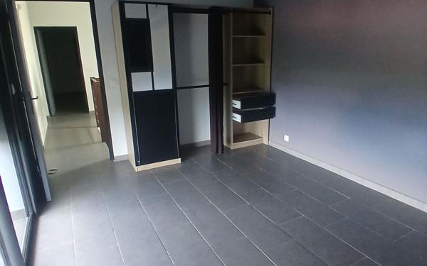 Maison à vendre    4 pièces • 106 m2 Petite-Île