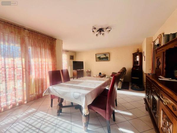 Appartement à vendre à Chambéry en Savoie (73000), ref : 73007-79   
merande