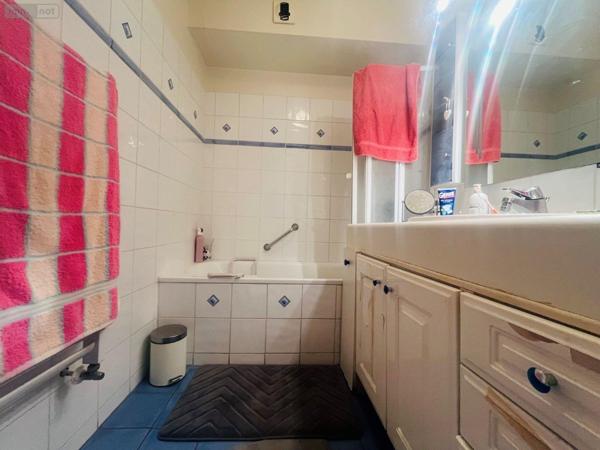 Appartement à vendre à Chambéry en Savoie (73000), ref : 73007-79   
merande