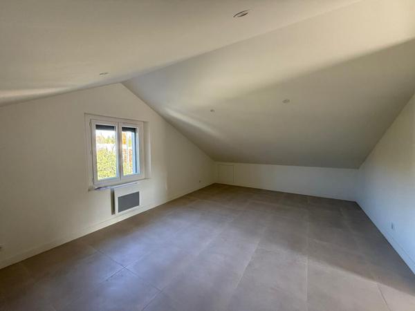 Maison Cabries 5 pièce(s) 134.72 , 4 chambres, terrain de 705m², proche des commodités, rénovation complète