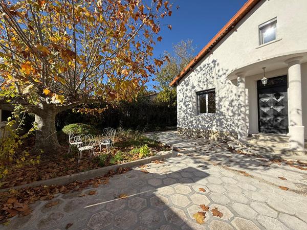 Maison Cabries 5 pièce(s) 134.72 , 4 chambres, terrain de 705m², proche des commodités, rénovation complète