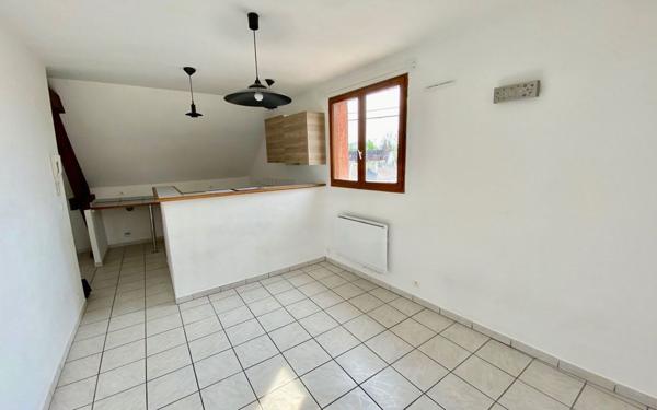 Appartement à louer    2 pièces •  Maubeuge