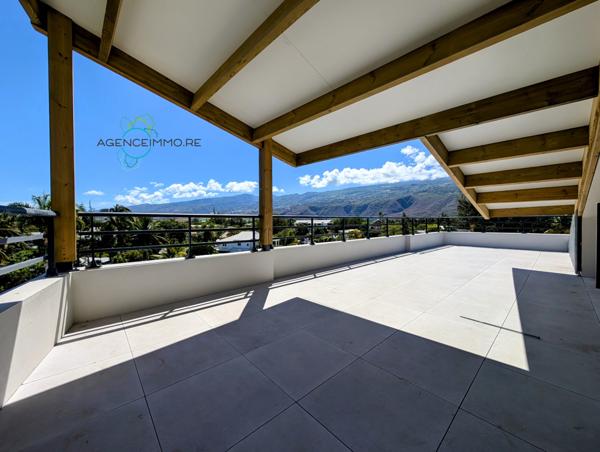 F4 neuf duplex de 87,75m2 avec varangues et terrasses à St Paul