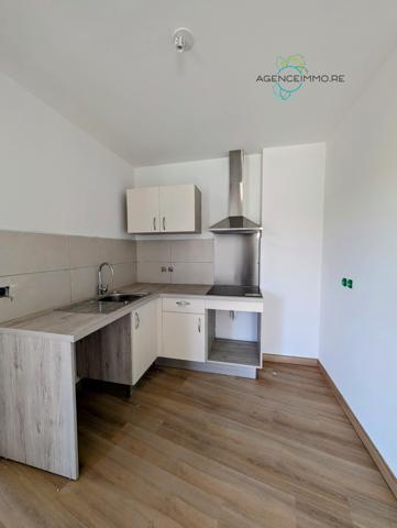 F4 neuf duplex de 87,75m2 avec varangues et terrasses à St Paul