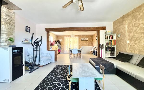 Maison à vendre    7 pièces • 141,30 m2 Gasville-Oisème