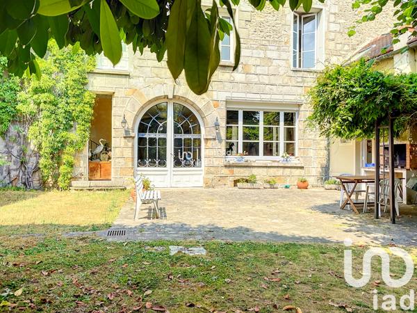 Maison à vendre 9 pièces 270 m² Dourdan