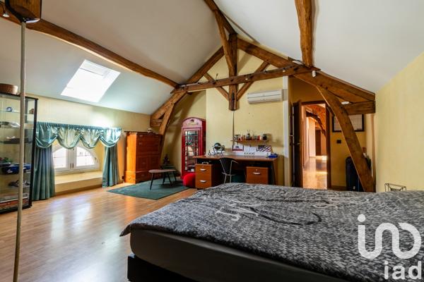 Maison à vendre 14 pièces 655 m² Guignes