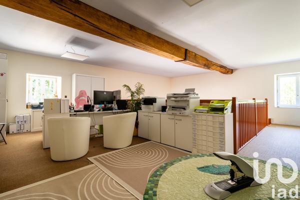 Maison à vendre 14 pièces 655 m² Guignes