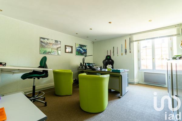 Maison à vendre 14 pièces 655 m² Guignes