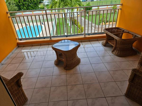 Dpt Guadeloupe (971), à vendre proche de Sainte Anne maison P6