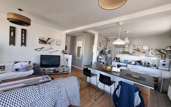 Appartement à vendre    5 pièces • 106,24 m2 Batz-sur-Mer