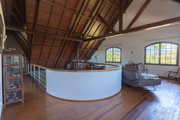 Maison bourgeoise de caractère à Duparc – Sainte-Marie