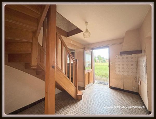 À vendre : Maison à Saint Gérand de Vaux (03) divisée en 2 logements