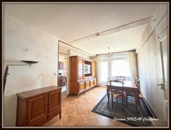À vendre : Maison à Saint Gérand de Vaux (03) divisée en 2 logements