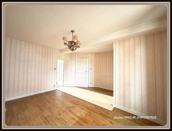 À vendre : Maison à Saint Gérand de Vaux (03) divisée en 2 logements