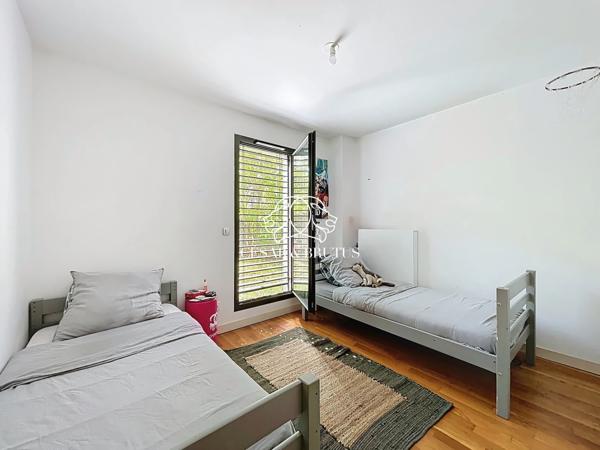 T3 de 76 m² en RDJ +cave + box double