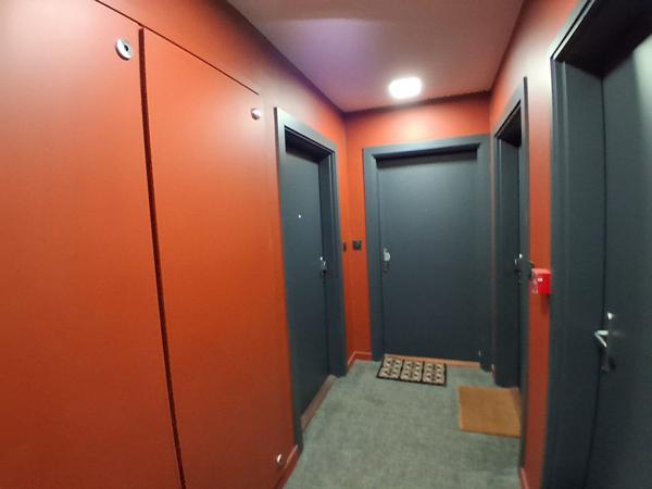 LOCATION MEUBLEE - Lyon 6ème arrondissement - Studio 23 m²