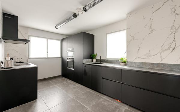 Appartement F4 à vendre  4 pièces - 143,45 m2 BIARRITZ - 64