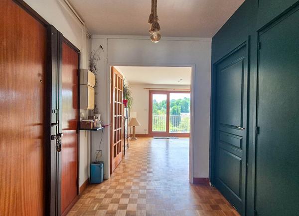 Appartement 5 pièces 108.45 m2