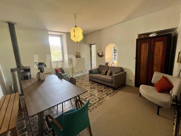 Ardèche SUD: Charmante maison de village en pierre avec terrasse