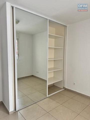 A vendre bel appartement de type F3 très spacieux , lumineux sur la résidence LA GOELETTE à Sainte Clotilde.