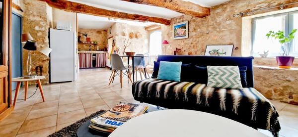 Maison en Pierre et dépendance