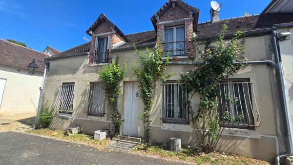 Maison à Vendre à Sourdun - 5 pièces + Grange terrain  1165 m²