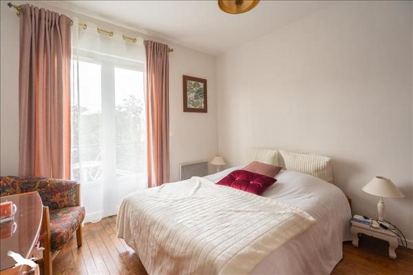 Appartement à vendre |  Royan |  5 pièces | 91 m²