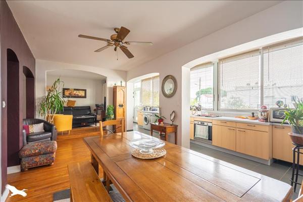 Appartement à vendre |  Royan |  5 pièces | 91 m²