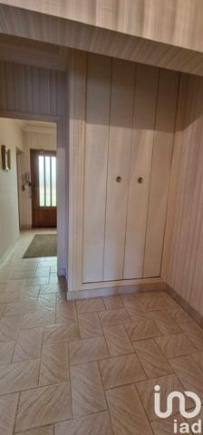 Maison traditionnelle 10 pièces de 241 m² à Aspiran (34800)