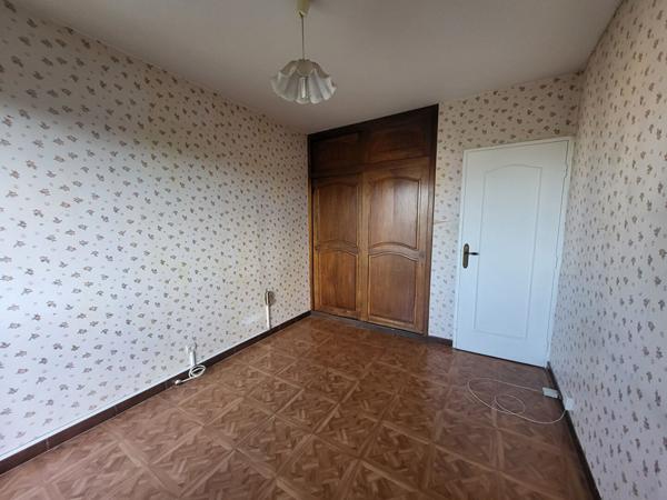 À vendre : Appartement 4 pièces dernier étage