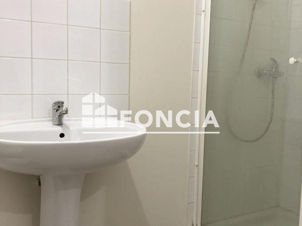 Location Appartement 2 pièces 35.23 m² - 34 RUE THIERS - APT N°1 (RDC RUE) Rochefort 17300