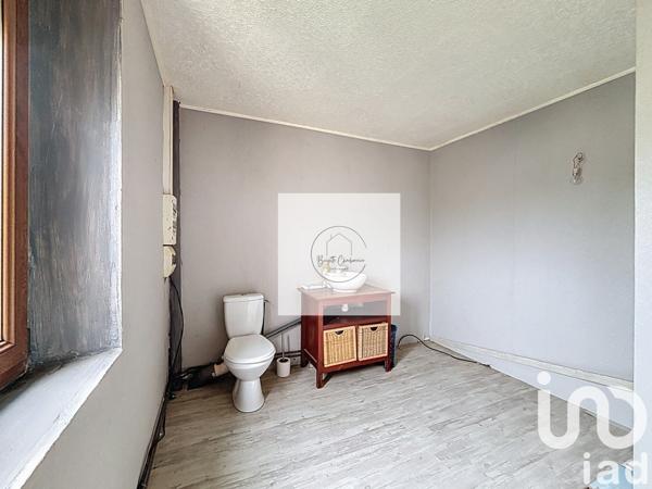 Maison 6 pièces de 120 m² à Crulai (61300)