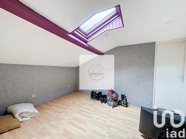 Maison 6 pièces de 120 m² à Crulai (61300)