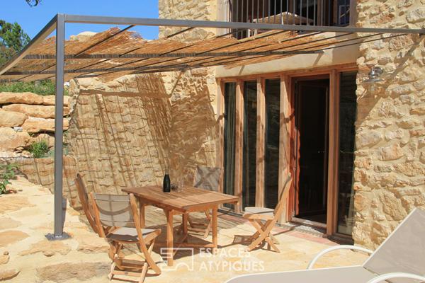 Domaine Bucolique de 8 ha – Mas et gîtes avec bassin naturel