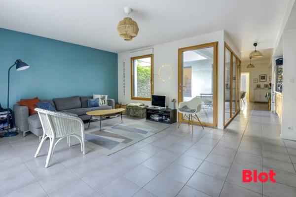 Appartement 4 pièce(s)