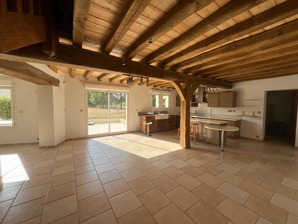 Maison 7 pièces 192.11 m2