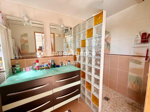 Maison à VERON, 89510 - 8 pièces 270m²