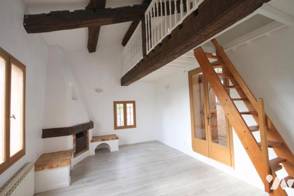 Appartement 3 pièces 75 m² , véranda, garage , 560 m²de jardin 