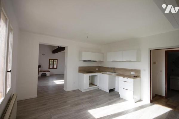 Appartement 3 pièces 75 m² , véranda, garage , 560 m²de jardin 