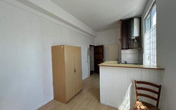 Appartement à louer    1 pièce •  Compiègne
